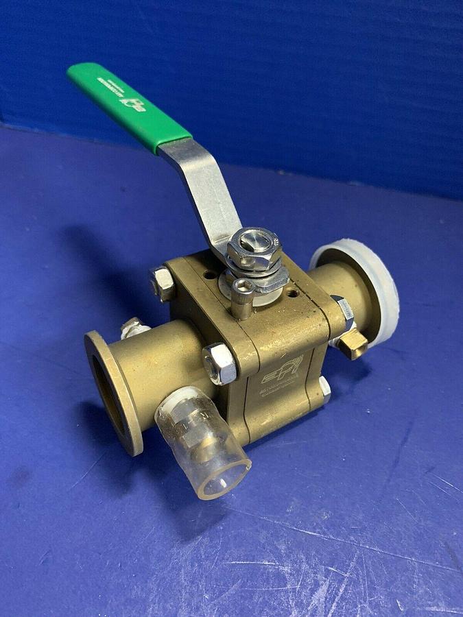 Used A&N Corp B1075-QF25-VBS Brass Vacuum Ball Valve w/ Port, QF 25 Flanges, Used