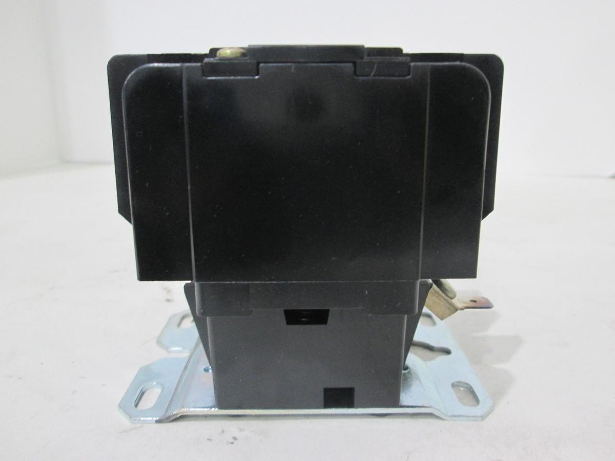 Used Potter & Brumfield, P40P47A12P1, Contactor, 24V, 50/60Hz, Used