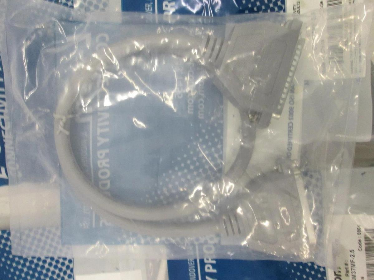L-Com, CSM37MF-2.5, Economy Molded D-Sub Cable, New, Lot of 5