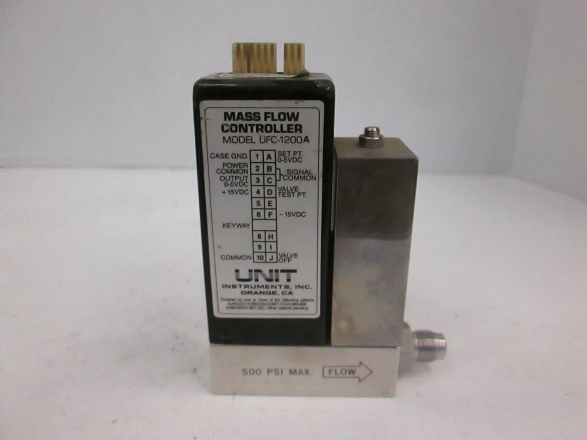 Used UFC-1200, Mass Flow Controller MFC, O2, 500 SCCM, Used
