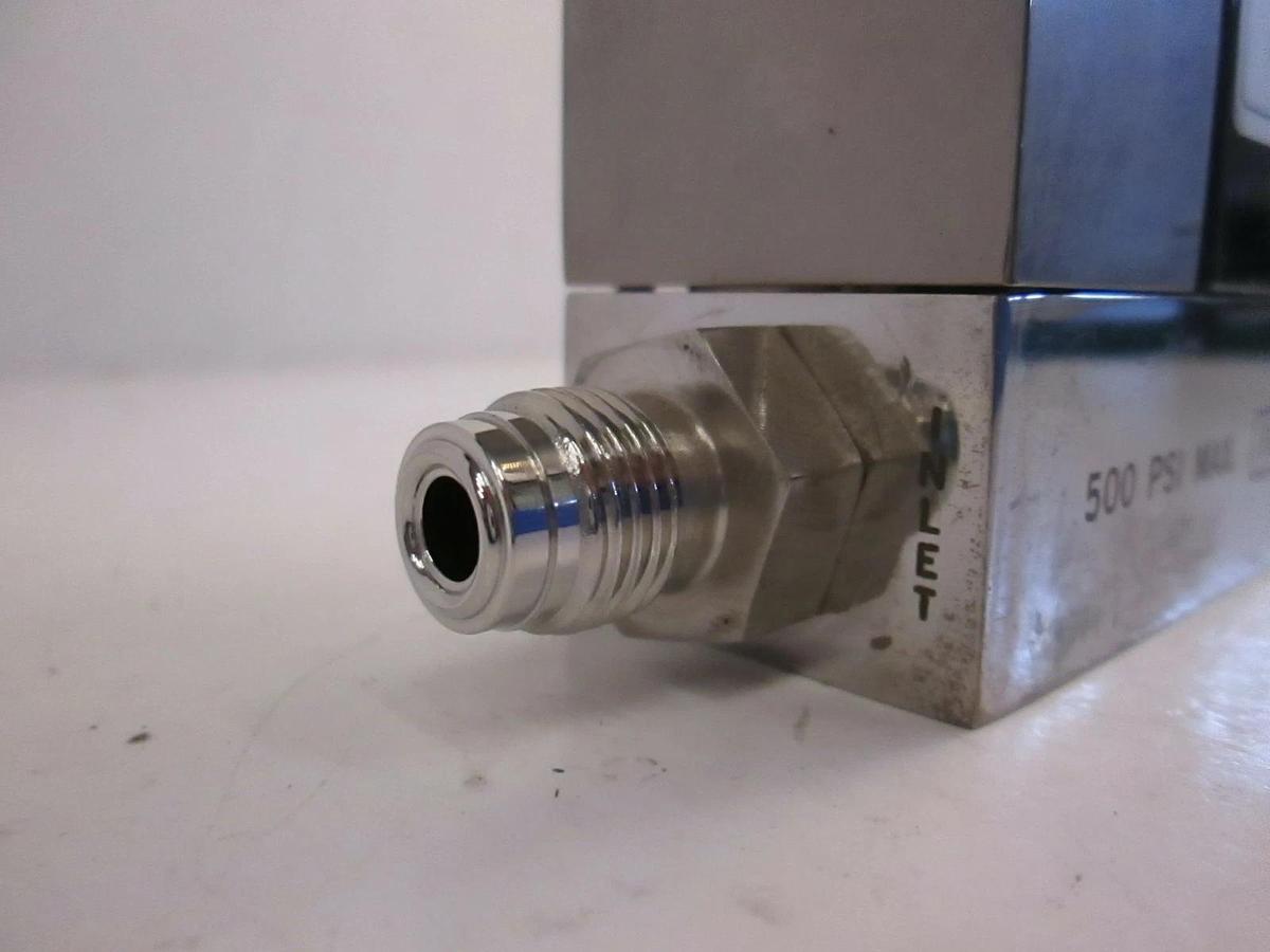 Used Unit UFC-1500A Mass Flow Controller, Gas, O2, 200 SCCM