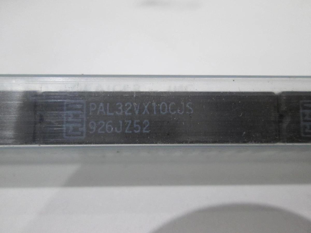 Used MMI, PAL32VX10CJS, Integrated Circuit, Used, Lot of 15