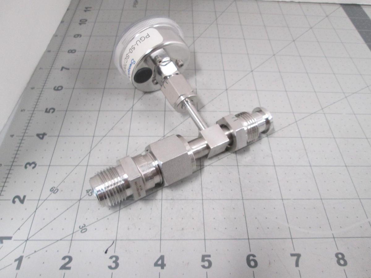 Used Swagelok, -30-0-100 PSI Gauge, 316L VAR, 1" Fitting, Used