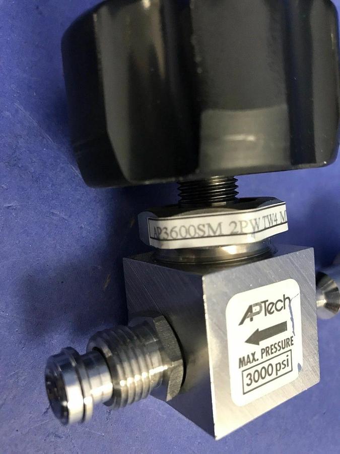 Used APTech AP3600SM Manual Diaphragm Valve, 1/4" MVCR x 3/8" Female Swaglok, Used