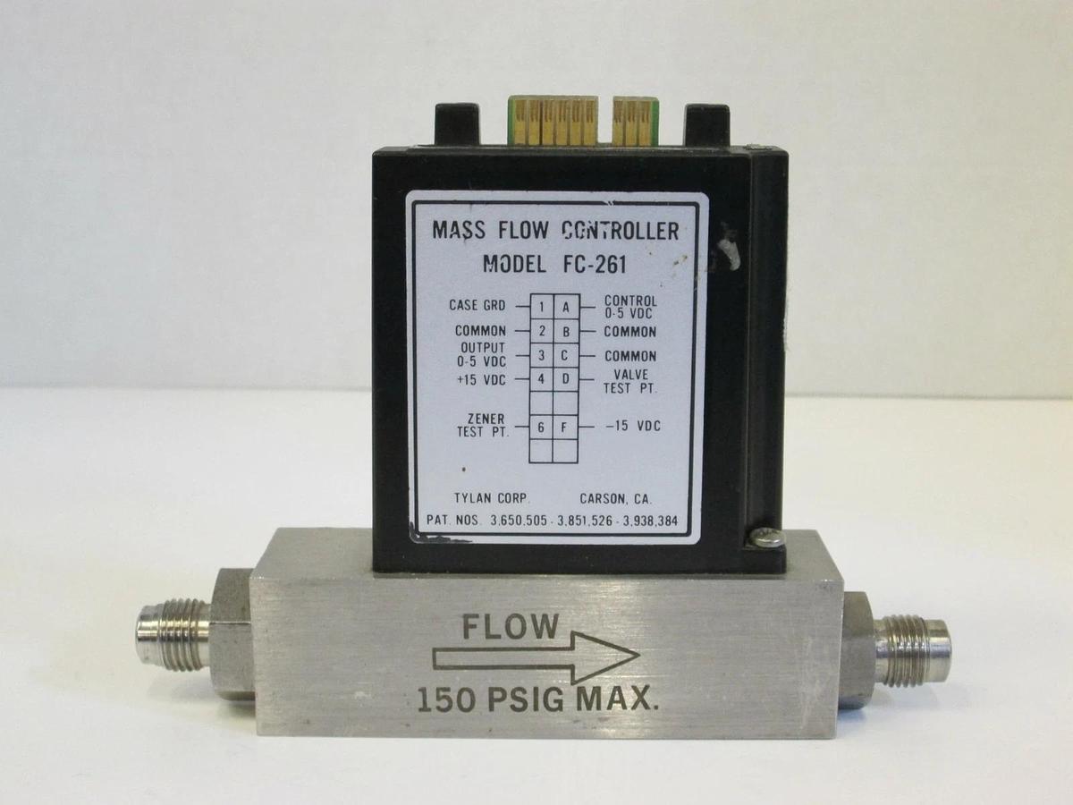 Used Tylan FC-261 MFC, Range: 10 SLPM, Gas: O2, 1/4" Male VCR In/Out