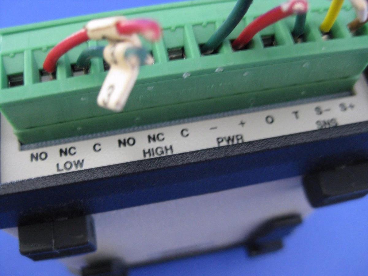 Used Aptech AP7350 Annunciator, Lot of 2 used on ICCI Bruce Furnace Flow Switch