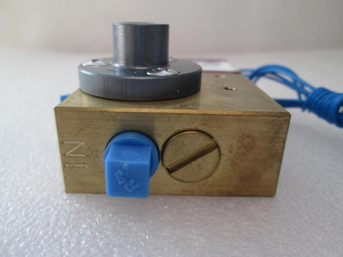 Malema Flow Sensor, M-100-B121-000, Adjustable Flow Switch, 120Vac, New
