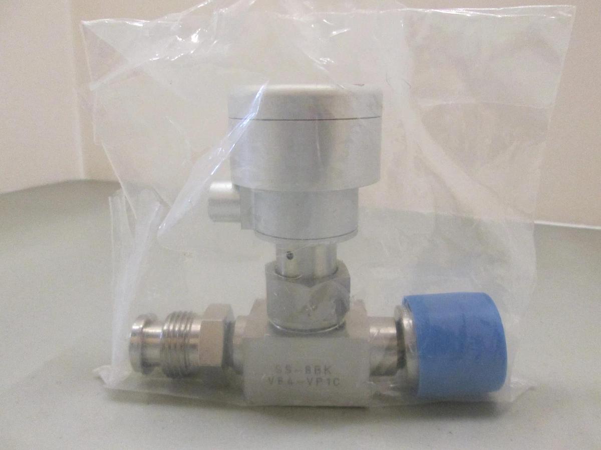Nupro, Pneumatic Valve SS-8BK-V84-VP1C, 1/2" FVCR, New
