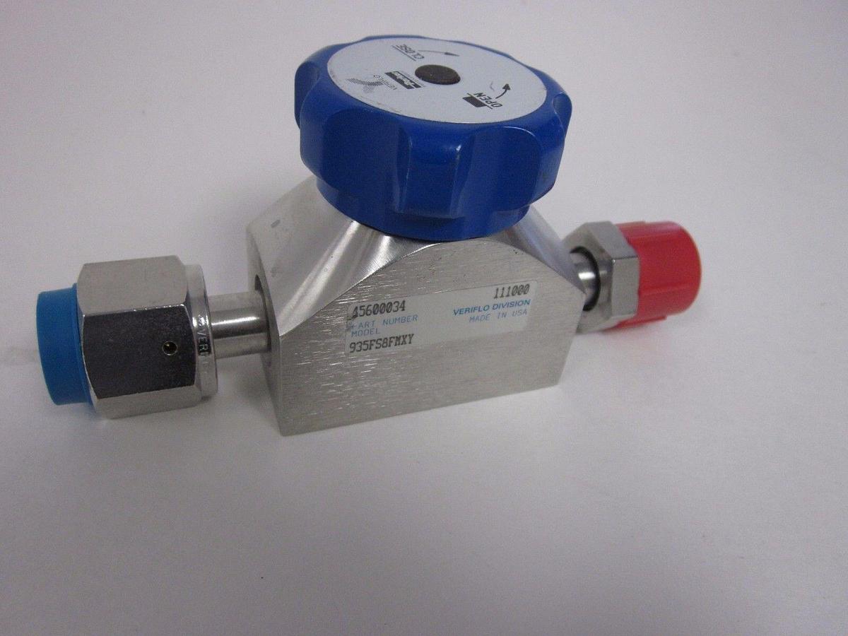 Used Veriflo 935FS8FMXY High Flow Valve, High Purity, 1/2"MVCR x 1/2"FVCR