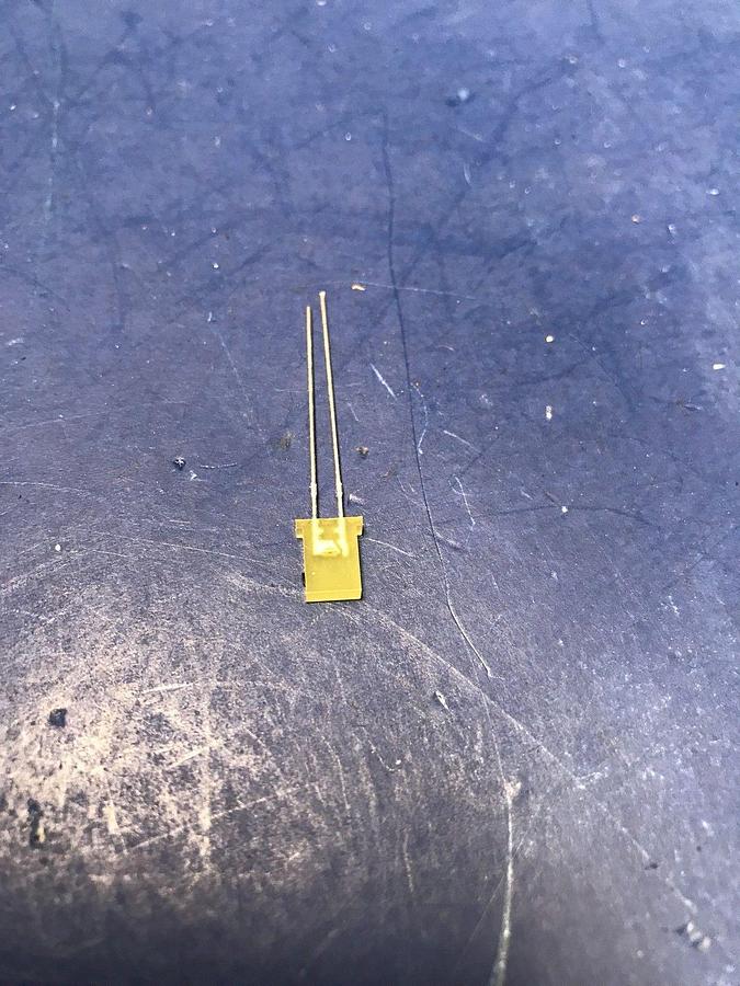 Used LITEON LTL-23253A Yellow LED Lamp, Lot of 400+ New
