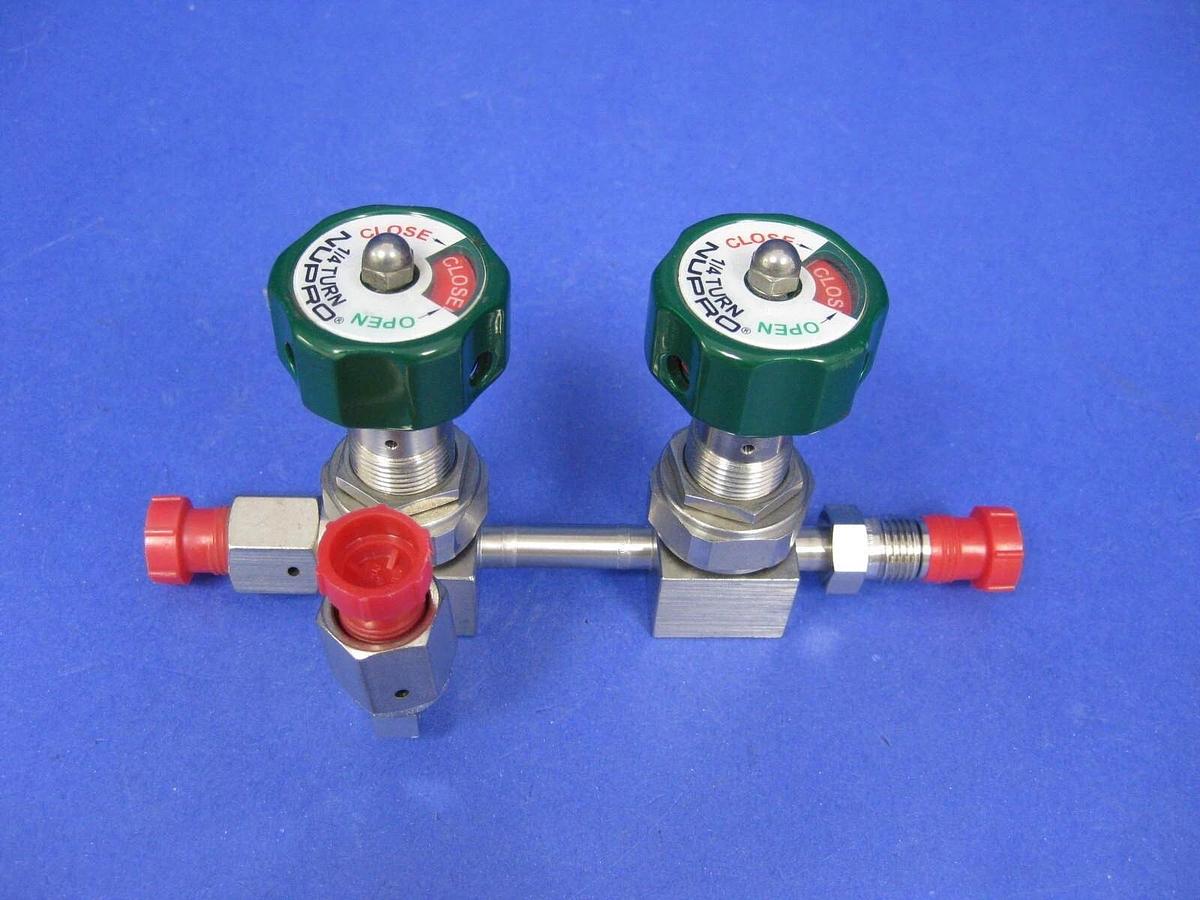 Used Nupro 6LV-DA490-P-GR, Shutoff Valve Assembly, 2 Station, 3 Ports, Used