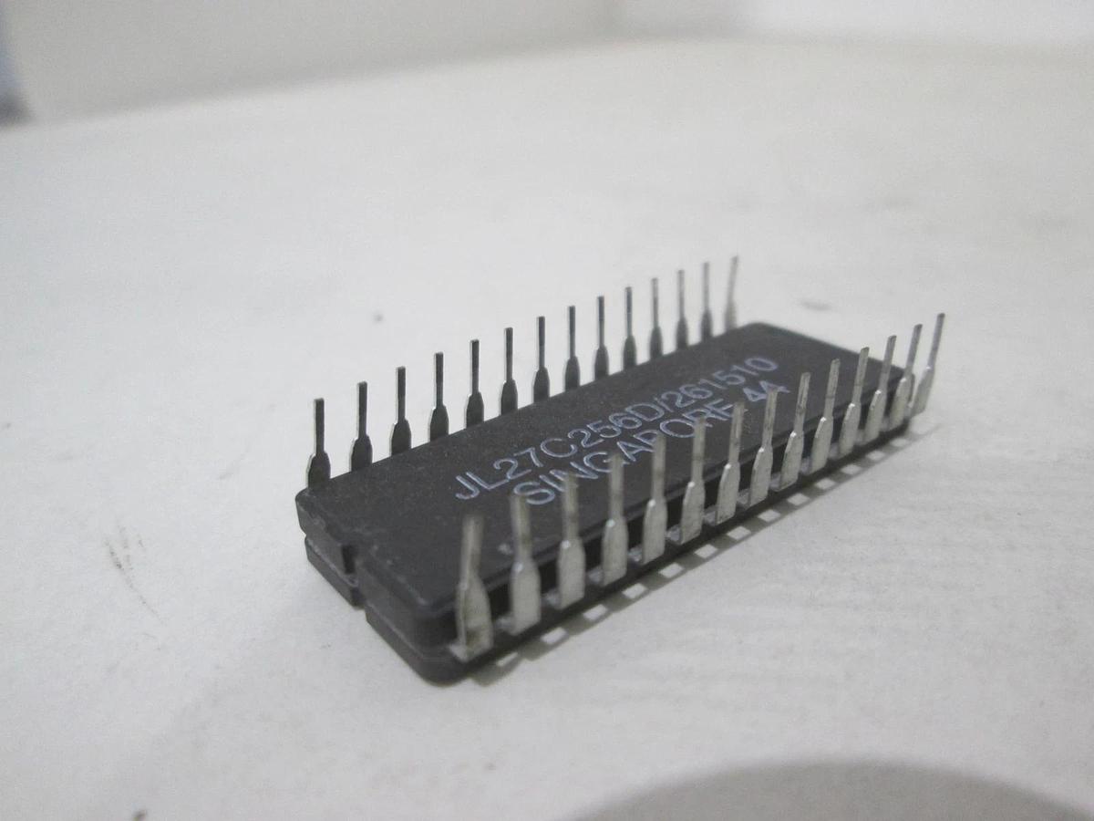 Used Texas Instruments, JL27C256D/261510, Integrated Circuit, Used