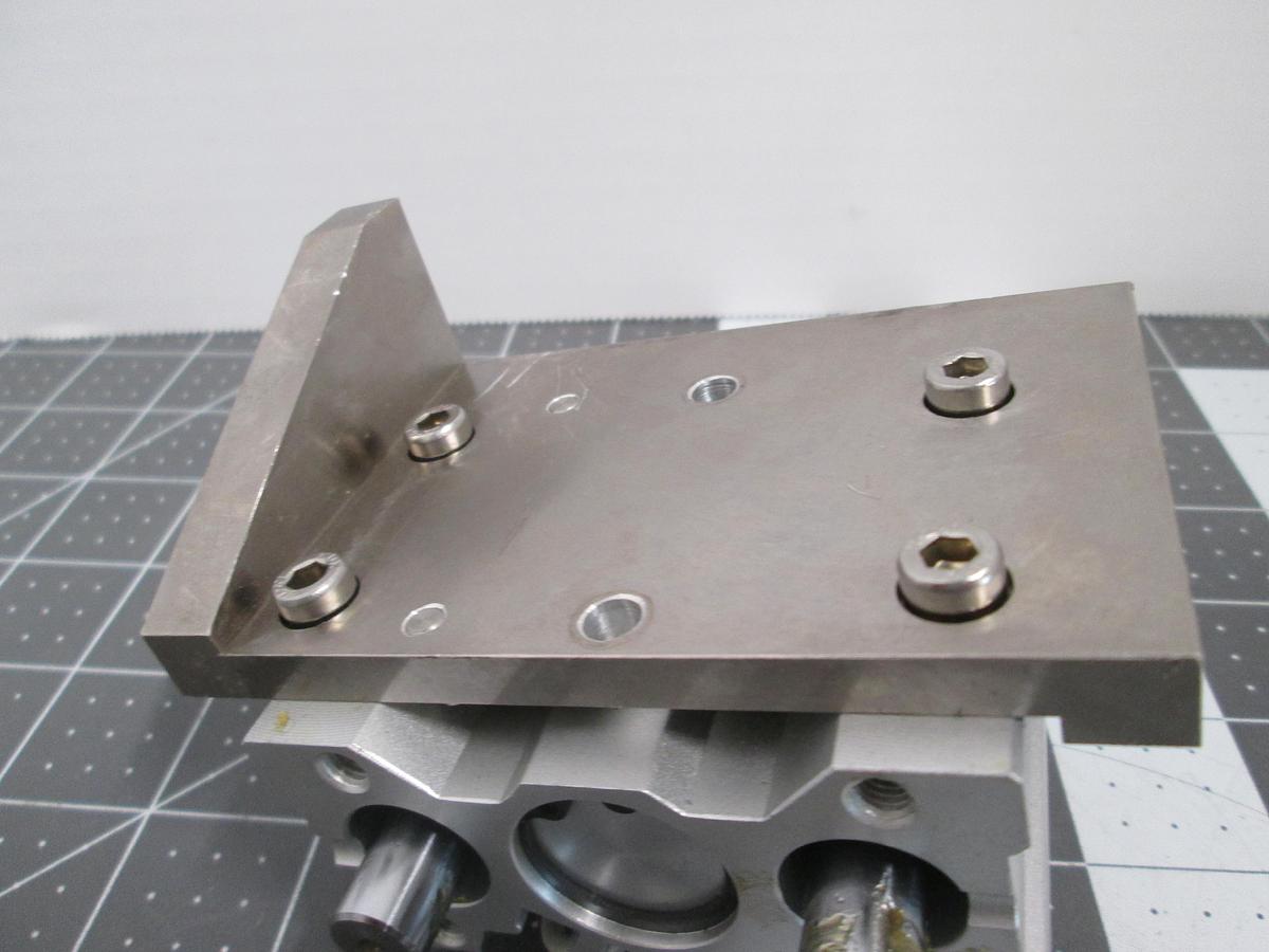 Used SMC MGQL20-20 Guided Cylinder Dual D-Z73 Auto Switches MGQL20-20-Z73L Actuator
