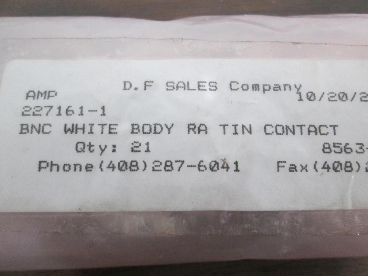 AMP, 227161-1, BNC White Body RA Tin Contact, New, Lot of 21