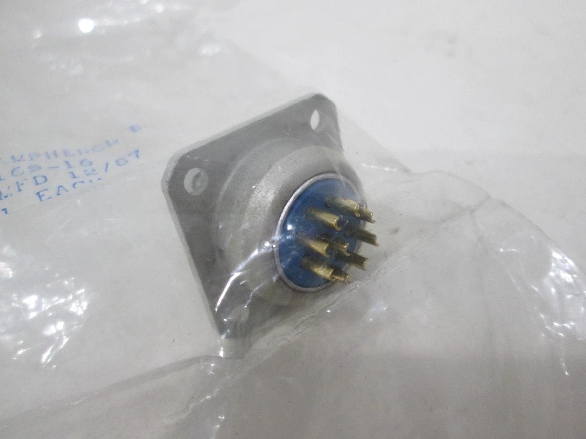 Used Amphenol, 165-16, 9 Pin, Female Connector, New