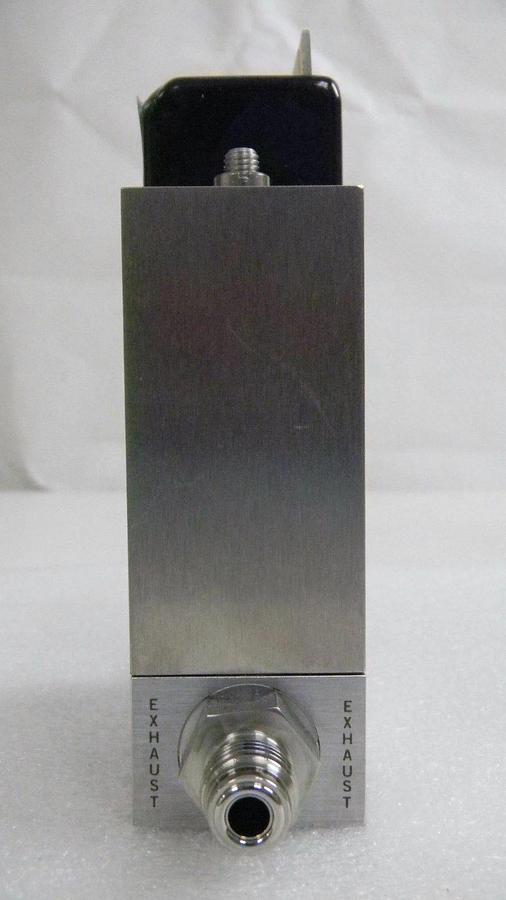 Used Unit UFC-1200A, Mass Flow Controller, Gas- CCL4, Range- 200 SCCM, 1/4" M I/O