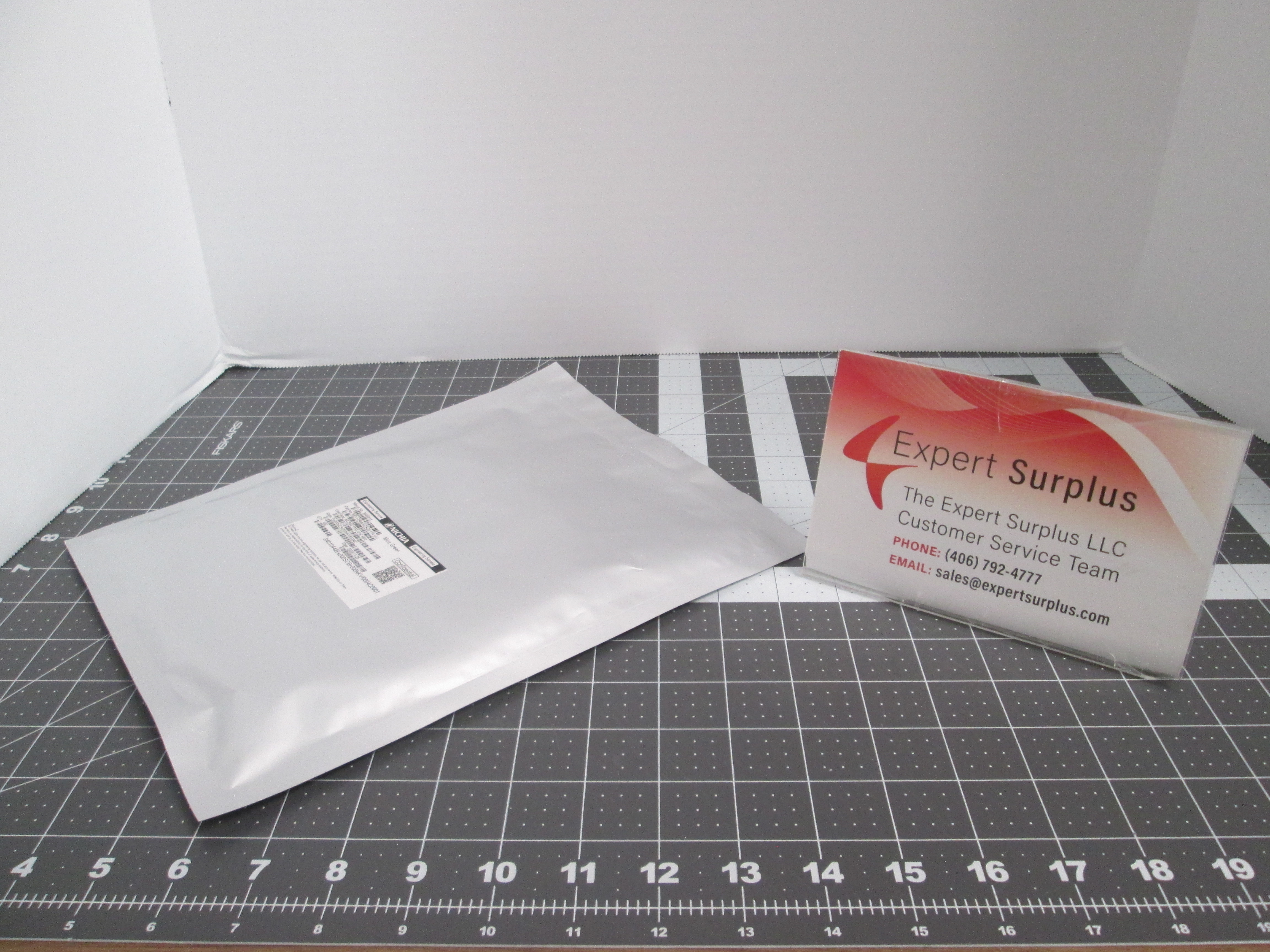 Nichia, NCSGE17AT-V1E, Mint Green LED Engineering Sample 100PCS Mo-17964 
