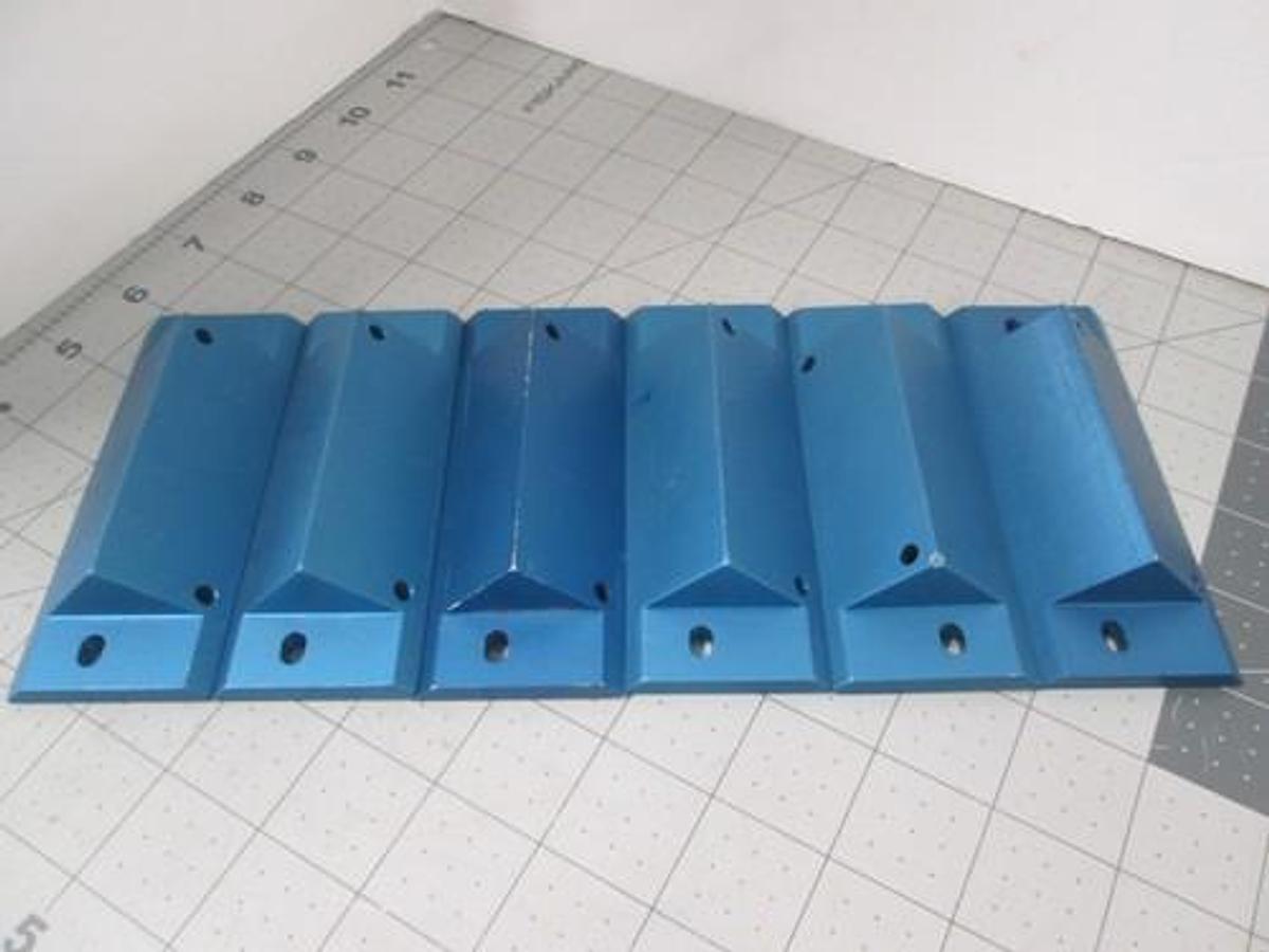 Used Watkins Johnson, 905908-001, MFC Mounting Bracket for WJ999 APCVD, New, Lot of 6