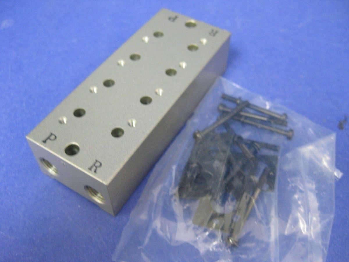 SMC NVV3Z5-20-041-00T 4 Station Manifold Block for VV3Z Valve, Lot of 2 New