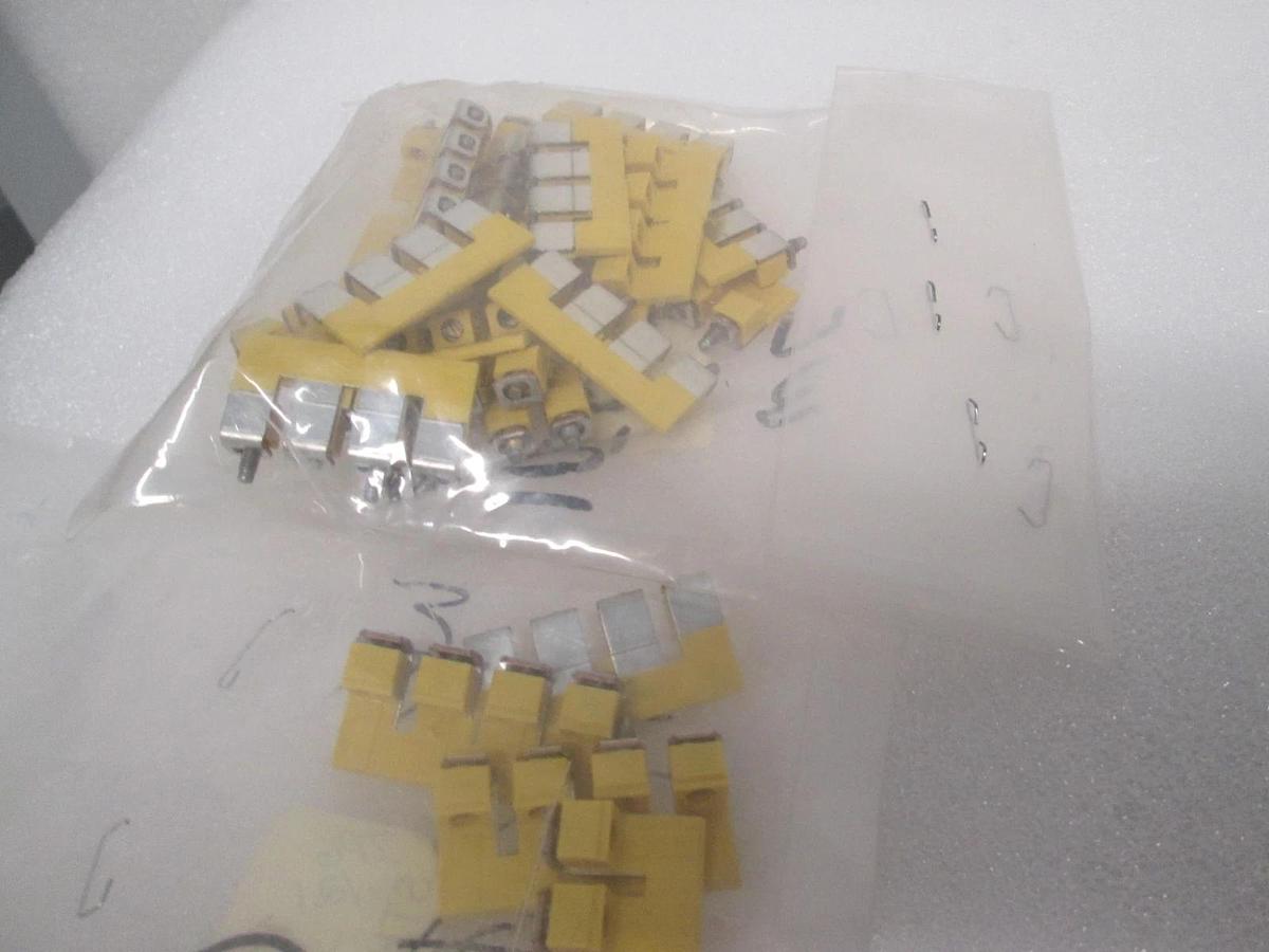 119-7042, New, Lot of 29
