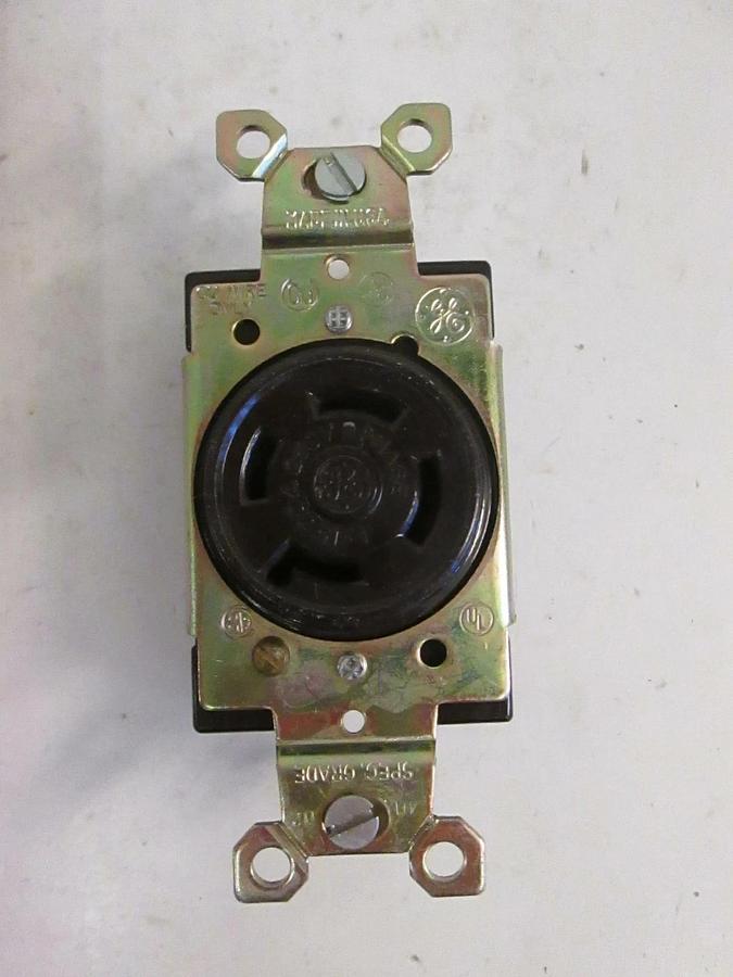 General Electric, GL1520 Single Locking Receptacle, 4W Grounding, New