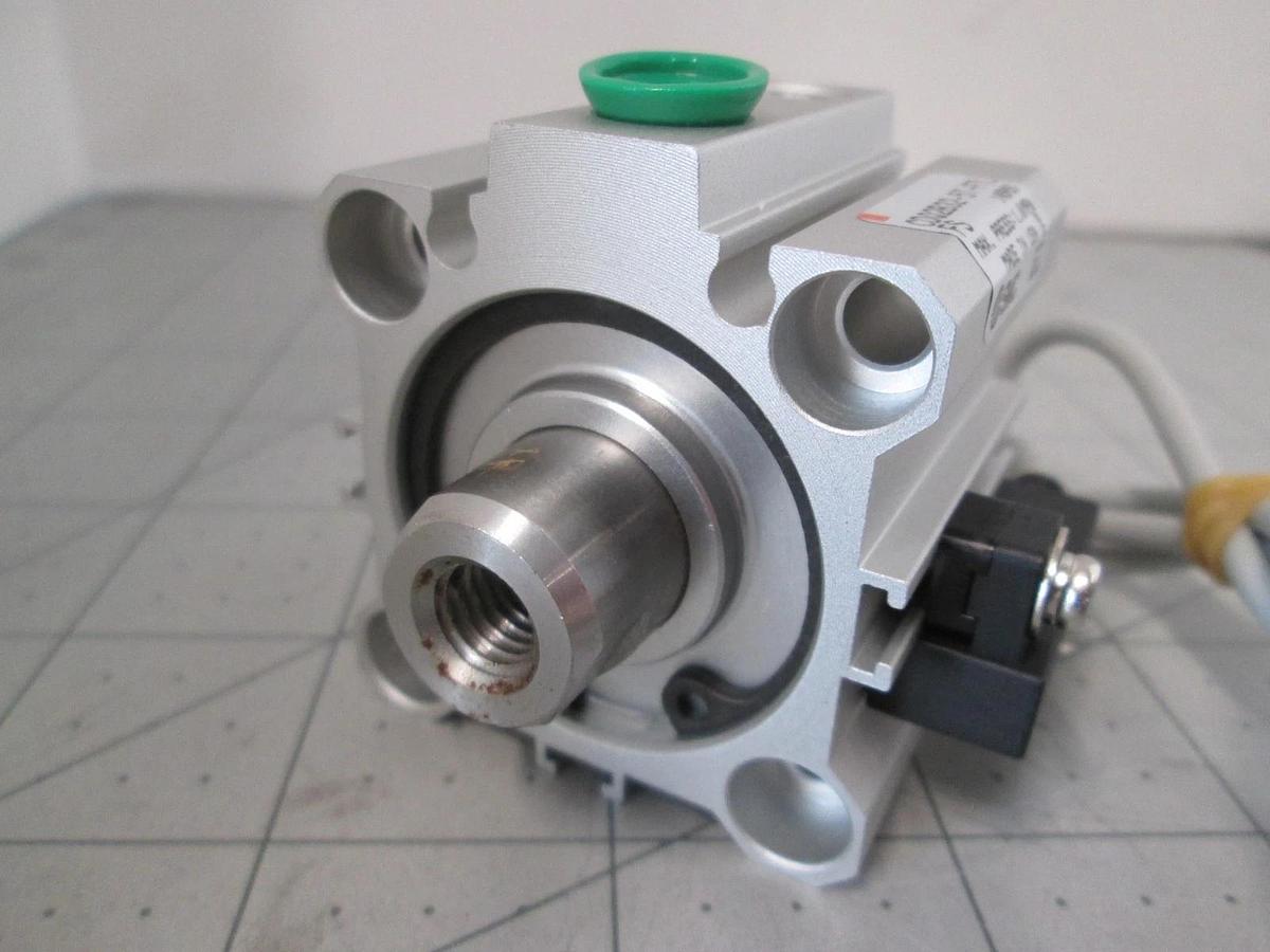 SMC, CDQ2B32-5T-F7LFS, Compact Cylinder, 32mm Bore, 5mm Stroke, SGL, ACT, New