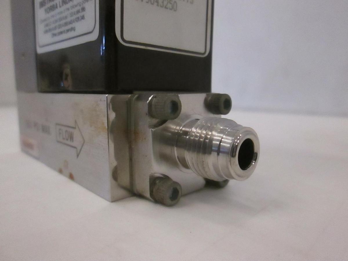 Used Unit UFC-1560A, Mass Flow Controller, 1 SLM, O2, Used