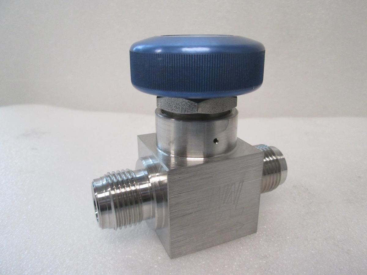 Used Ewal Titan, 316L SCG, 1/2" Valve, Used