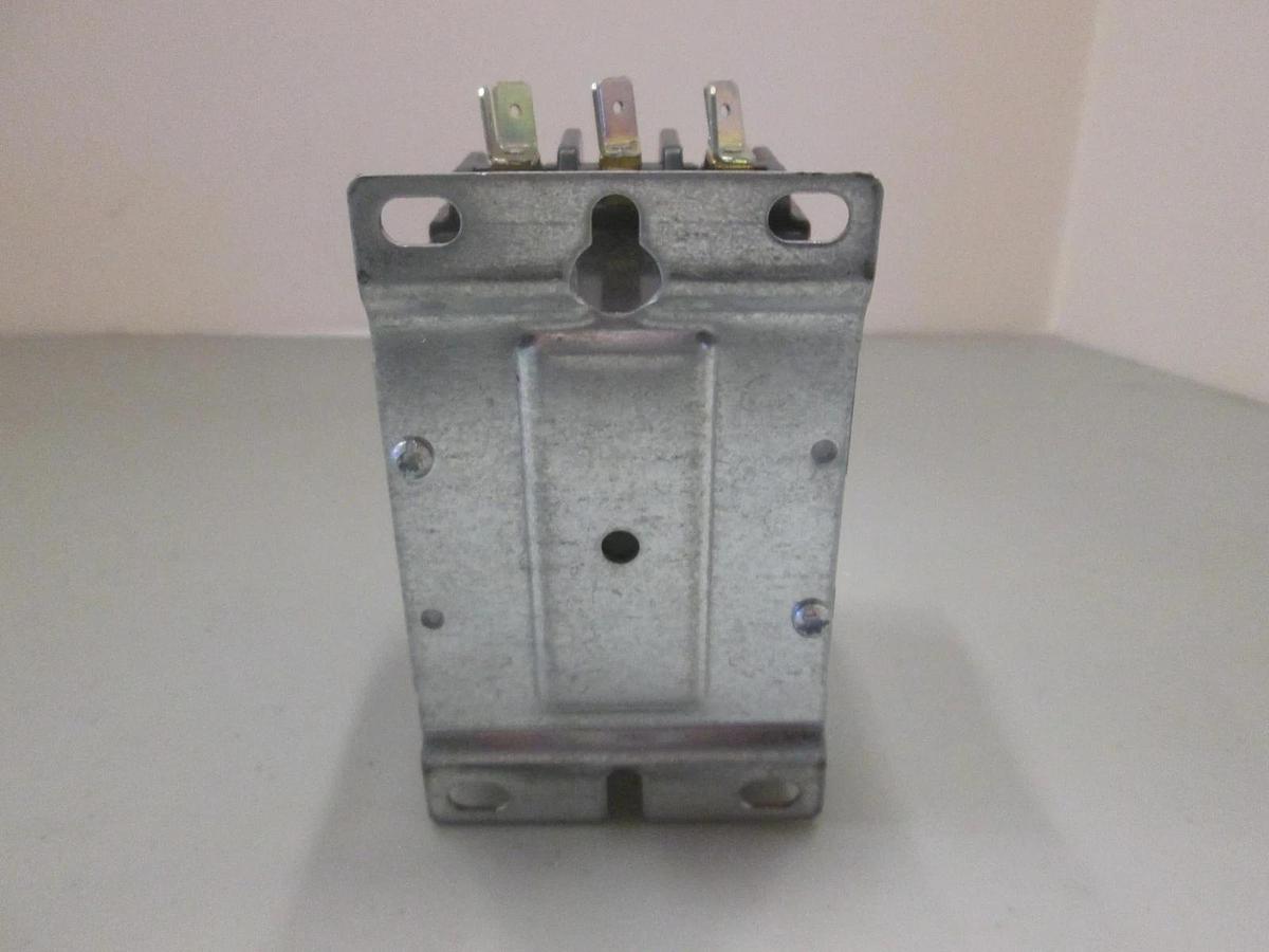 Used Siemens Furnas, 42AF35AJASP, Definite Purpose Contactor, Used