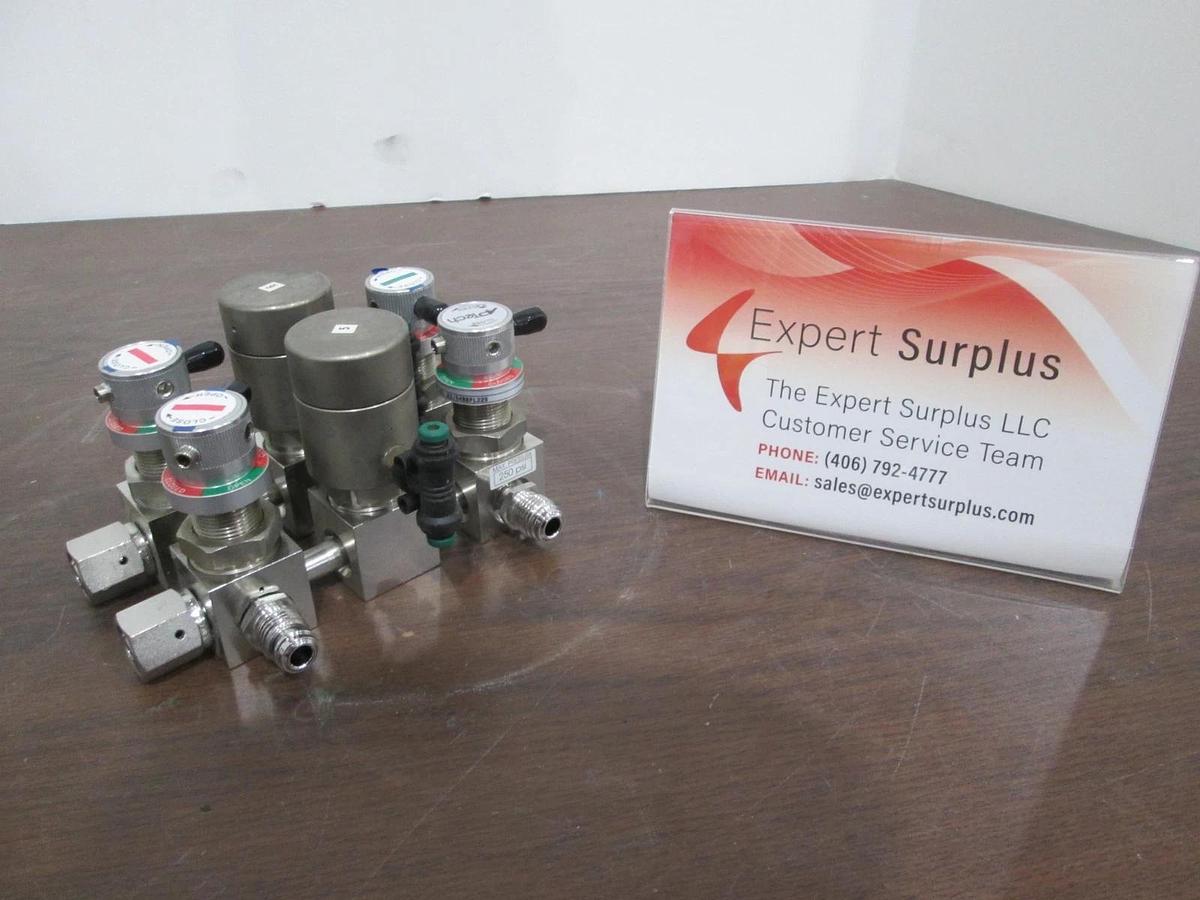 Used APTech AP4625 (4) Manual Diaphragm Valve Manifold Assy w/ 2 Valves, Used