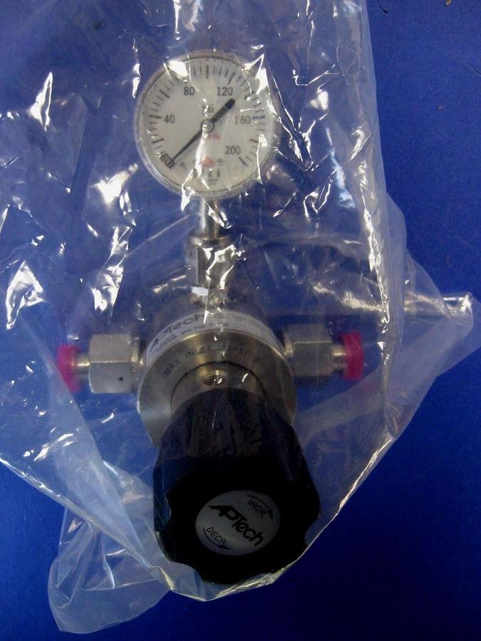Refurbished Aptech RegulatorAP1810S 3PW FV8 FV8 0 With Span Gauge 0-200 psi, Rfrb