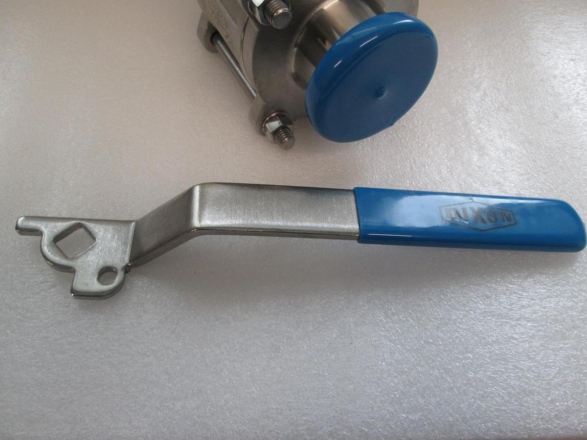 Used Dixon, 2"-CF8M, 100 WOG, Gate Valve, sanitary fitting, New