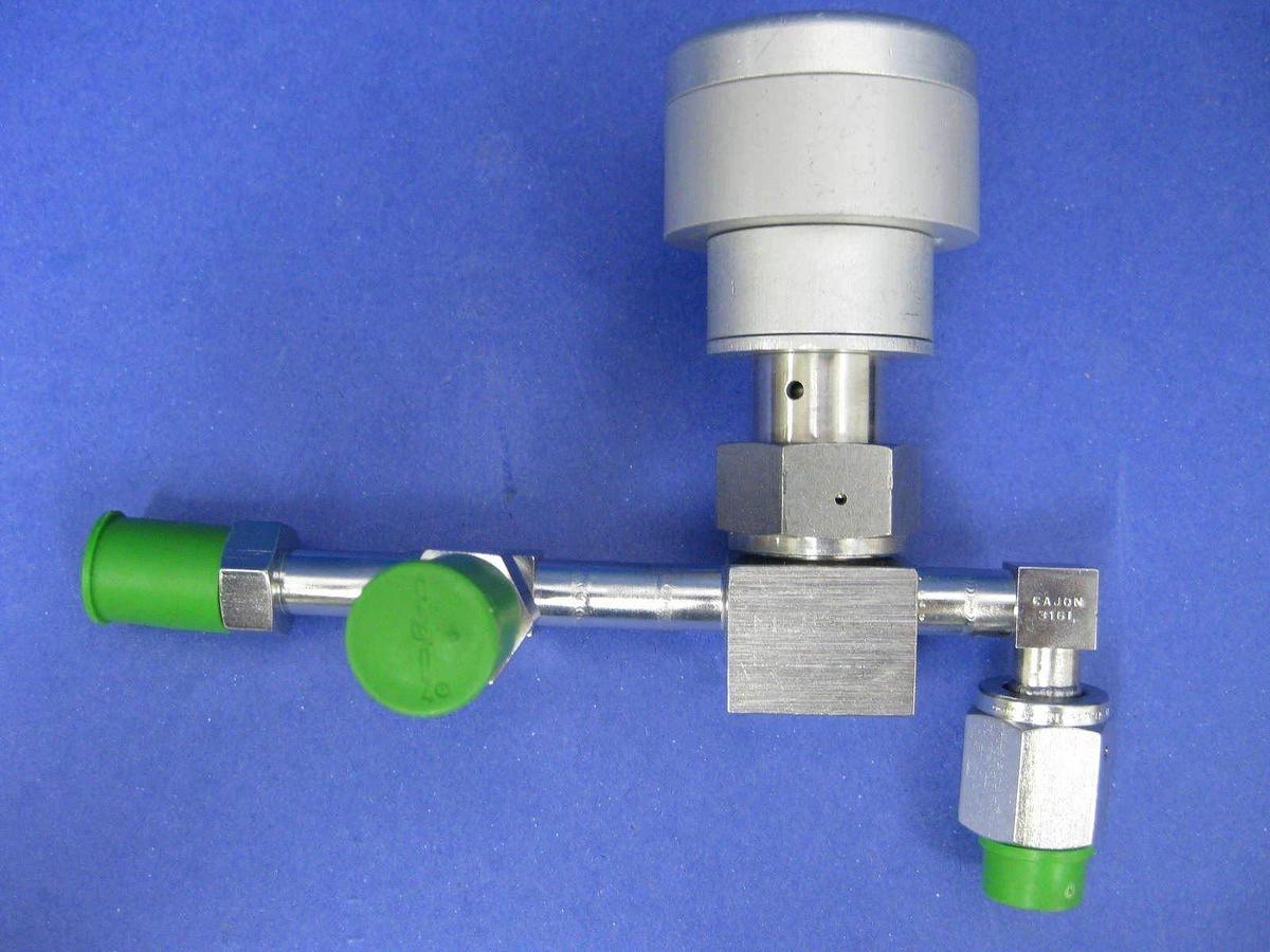 Used Nupro SS-4BK-TW-1C Bellows Sealed Valve ASSY w/ NC Actuator, 1/4" VCR - Used