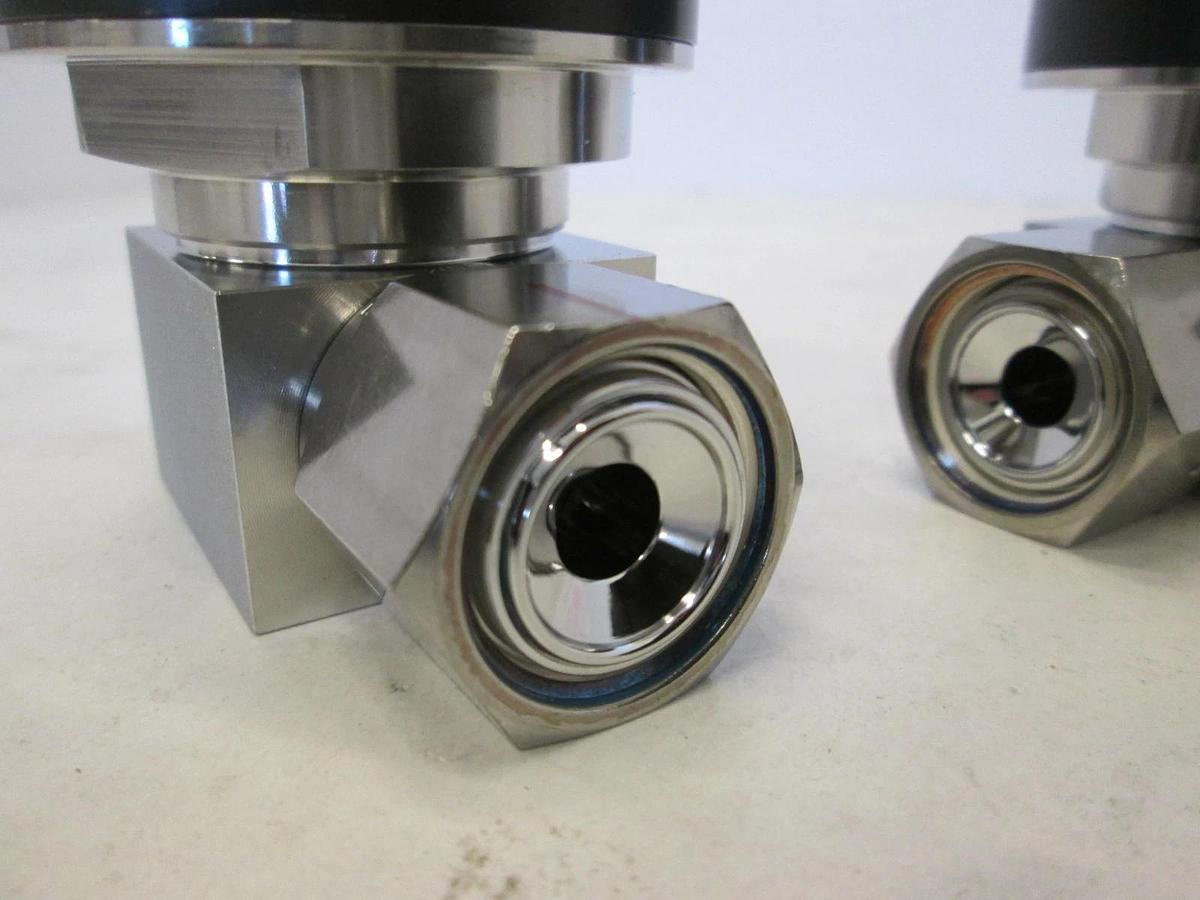 Used Fujikin, O.P. .4-.6 MPa Pneumatic Valve, N.C, 316L, Used, Lot of 2