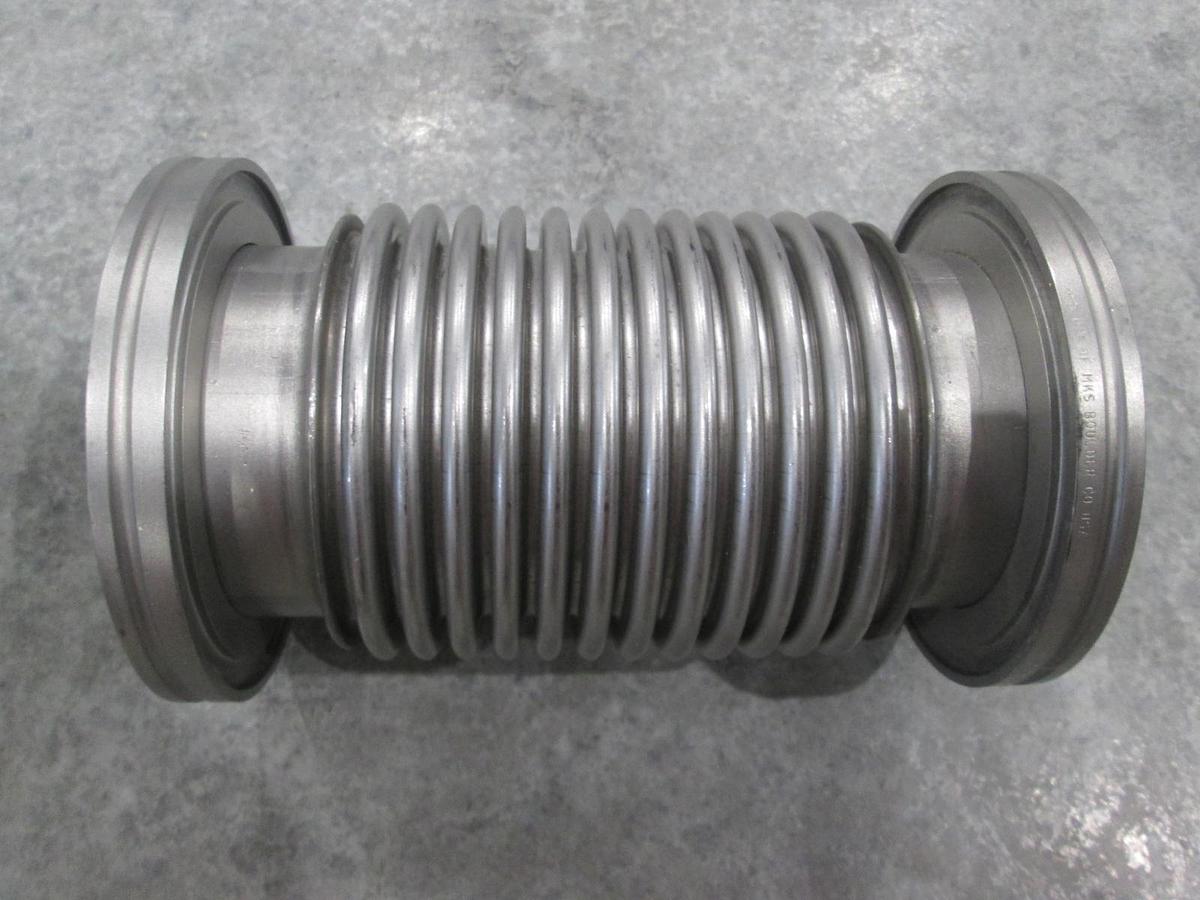 Used Stainless Steel Formed Bellows Vacuum Pipe/Hose, 7"L, 107MM Flange, Used