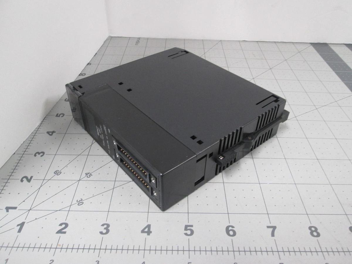 Used GE Fanuc, IC693MDL655A, Input 24VAC/VDC 32PT, Controller, Used