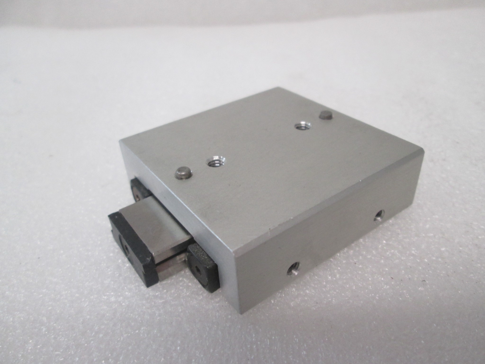 Used Micro Slides Inc., 118-2, Guide Block w/ Slide, New