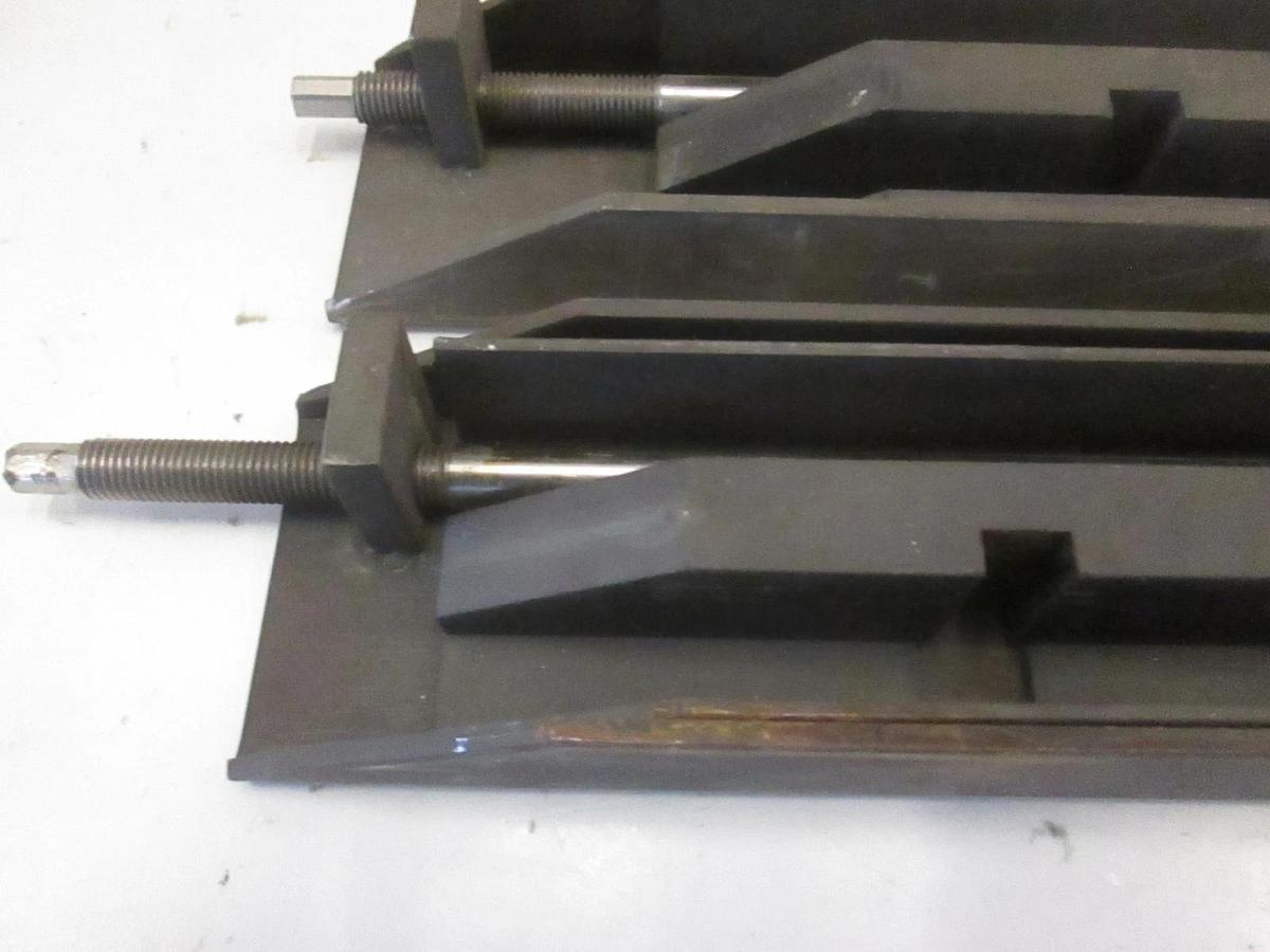Used Bruce BDF41 Element Centering Assembly, Used, Lot of 2 (1 Pair)