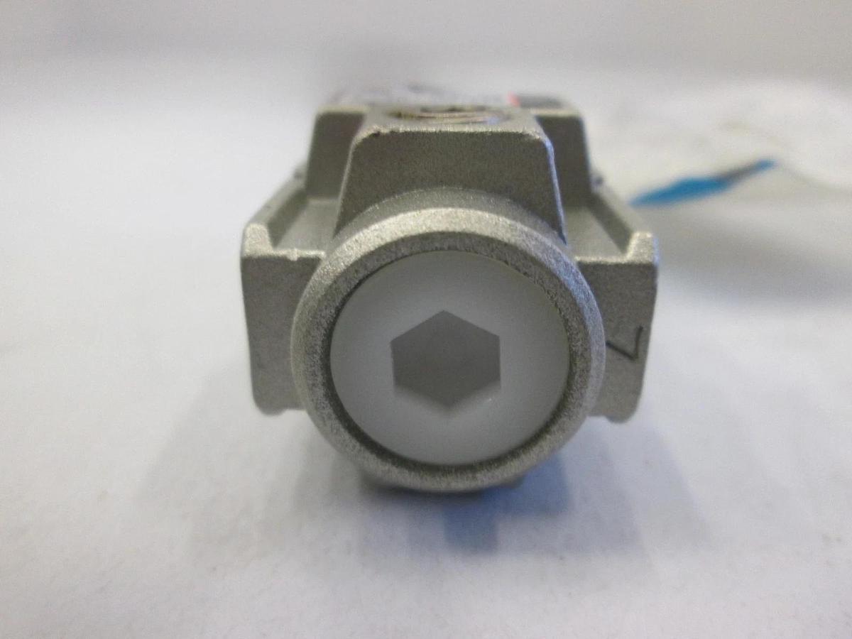 SMC, NAR1000-M5-N, Regulator, New