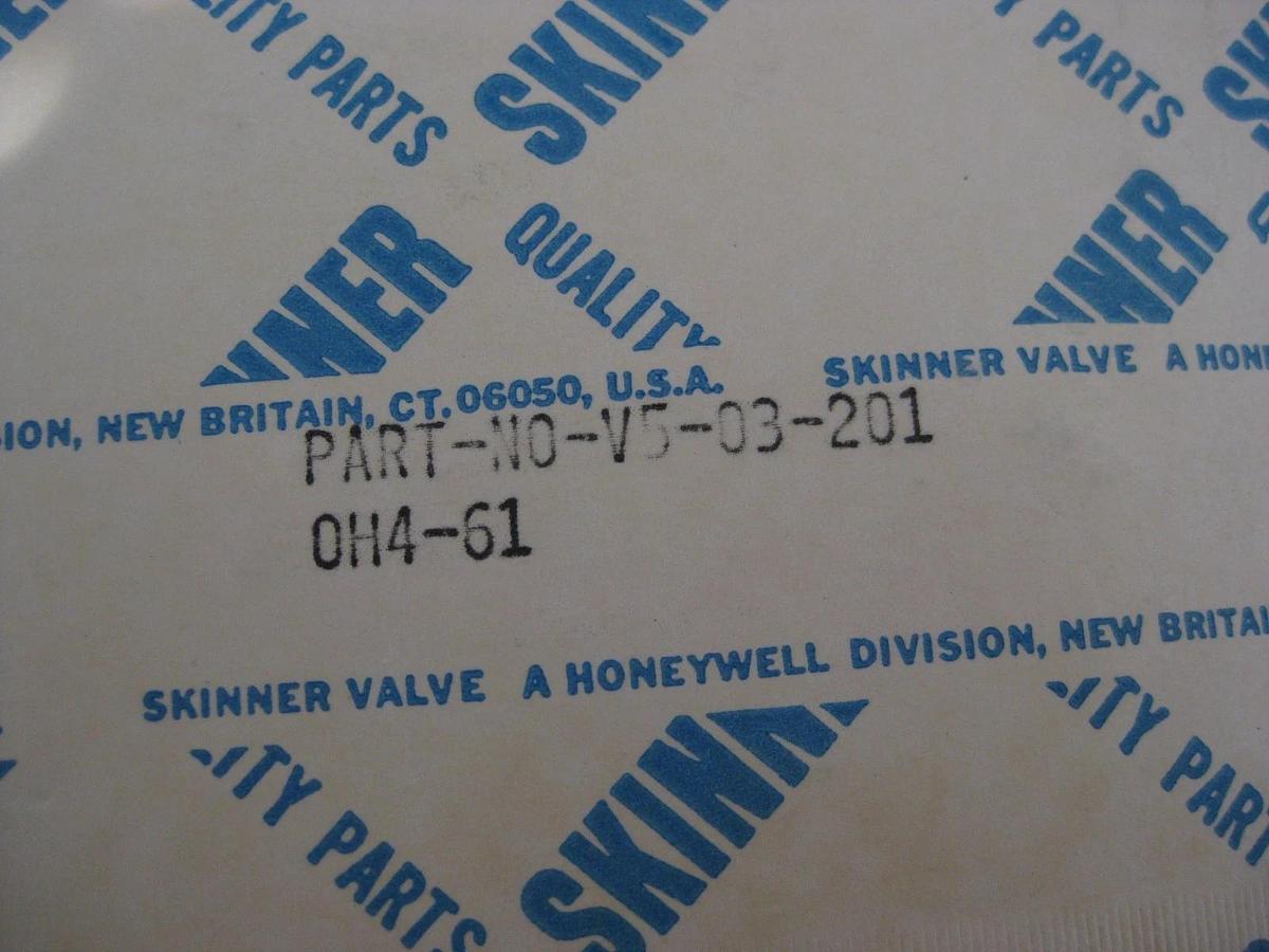 Used Skinner Valve V5-03-201 Plunger Assembly for Solenoid Valve - Lot of 3