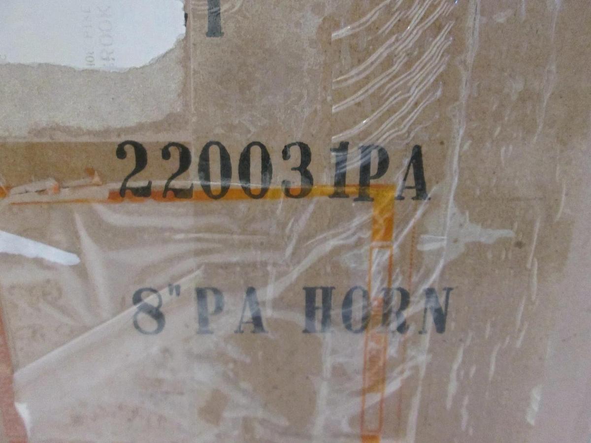 Radio Engineering, 220031 PA, Truck Horn w/ Base, 30W, 4 Ohms, New