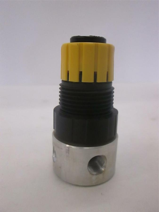 Used Parker, 04R011FA, Pneumatic Regulator, Used