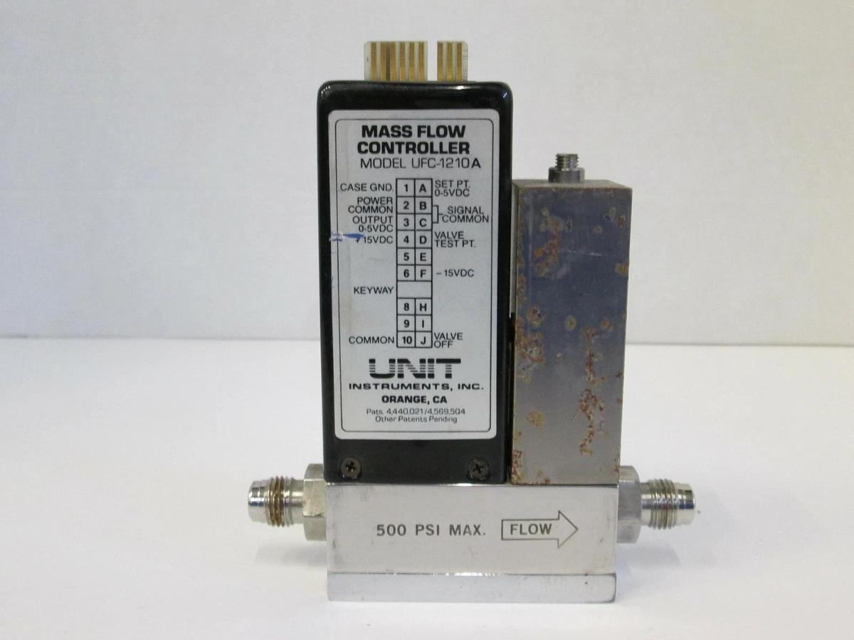 Used Unit UFC-1210AMass Flow Controller MFC, H2, 20 SLM, 1/4" Male