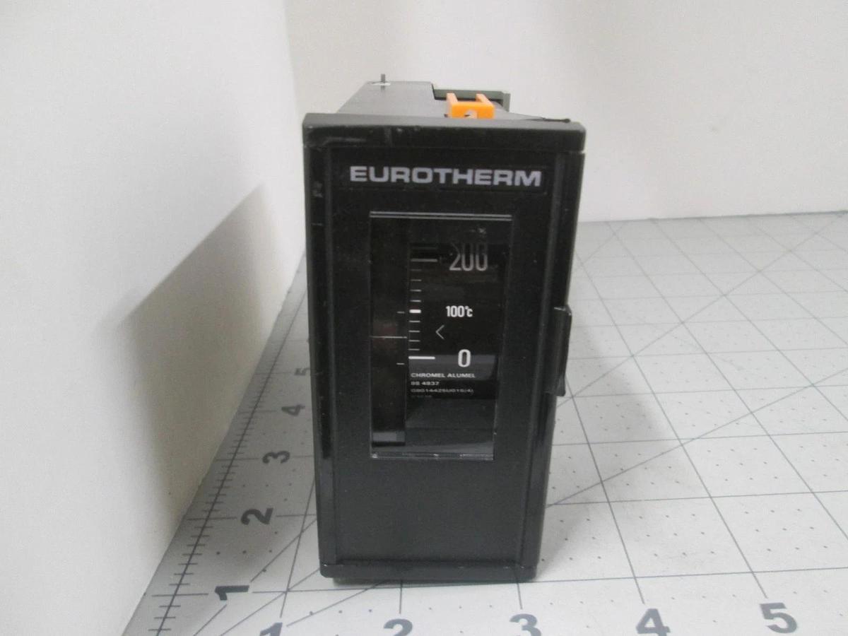 Eurotherm, 106-028-05-028-19-59-99, Temperature Controller, New
