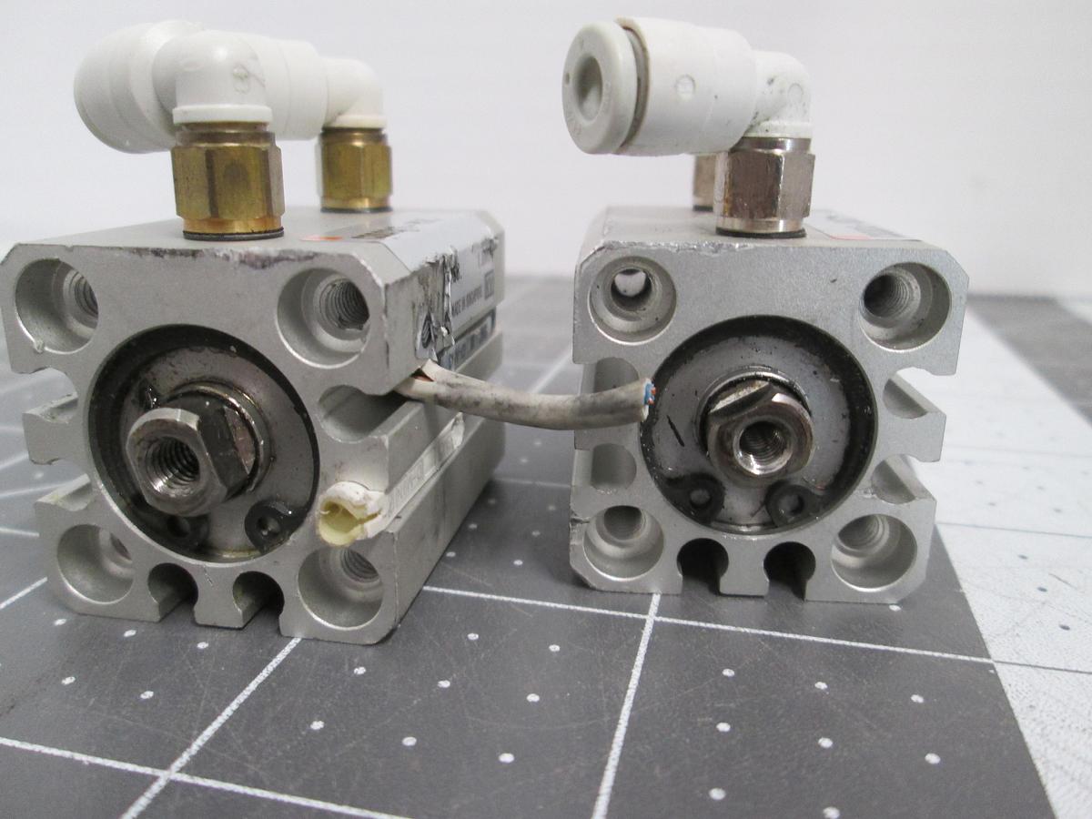 Used Lot of 2 SMC CDQSB16-15DC Compact Air Cylinder Double Acting 16mm Bore 15mm
