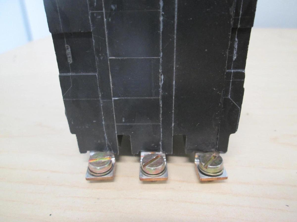Used Square D, L-4061, Type QOB, 3 Pole Circuit Breaker, 25A, Used