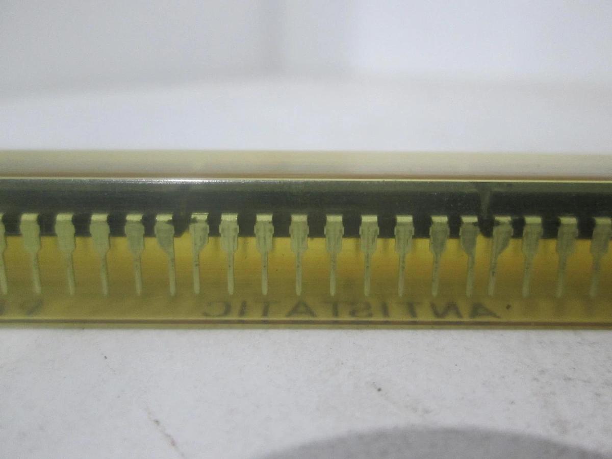 Fairchild, MB81464-10, Integrated Circuit, New, Lot of 8