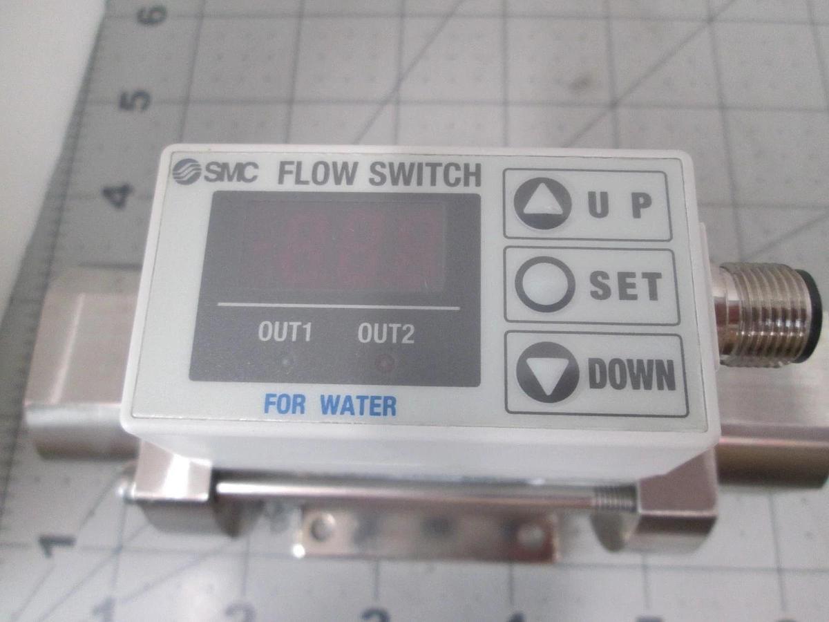 SMC, PFW740-F04-67N-Q, Digital Flow Switch Assy, New
