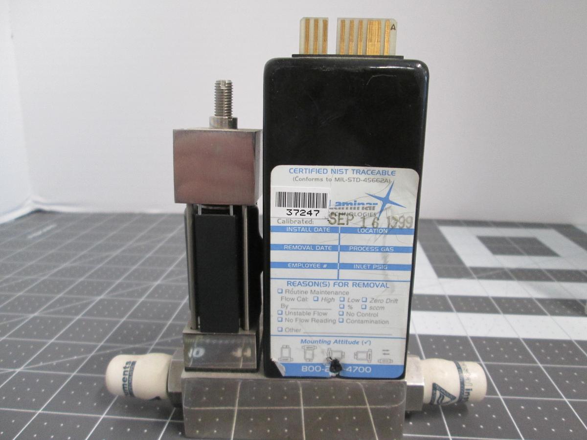Used UNIT Instruments, UFC-1000, Mass Flow Controller 10 SLPM O2 Oxygen MFC