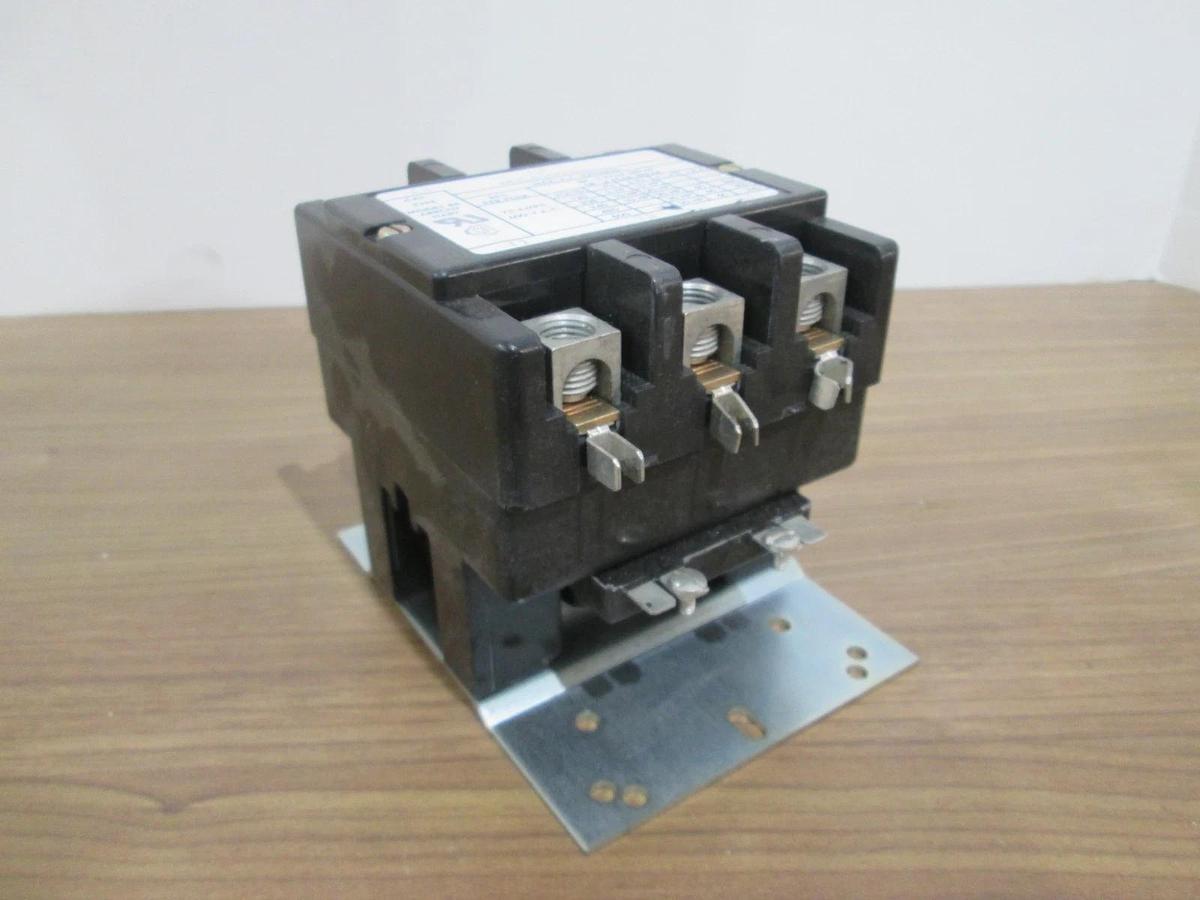 Used Arrow Hart, ACC63OU10, Model 86 Contactor, 75A, Used